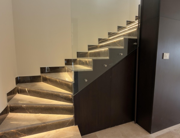 Luxury Top-Floor Apartment with Private Roof for Sale on Airport Road – Panoramic View