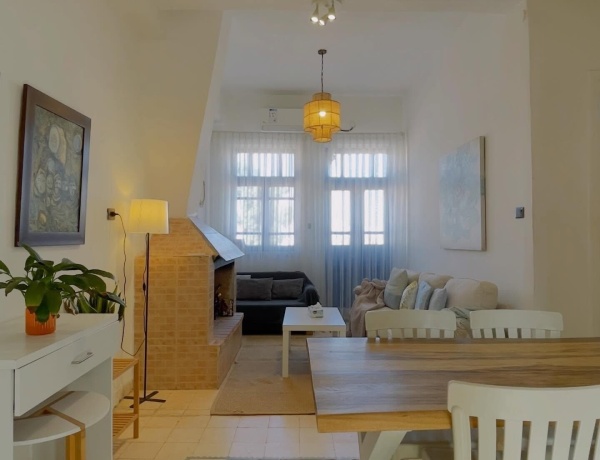 Stylish Apartment Near Rainbow Street | Jabal Amman