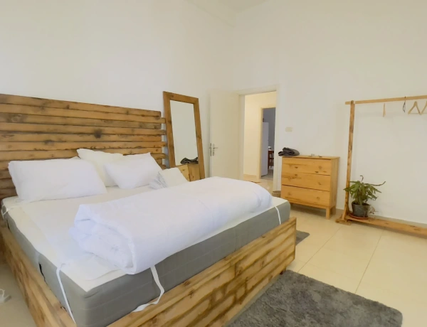 Bright Apartment for Rent in Amman – Jabal Al-Weibdeh