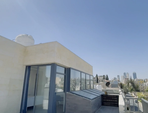 Elegant Duplex Rooftop Apartment – Jabal Al-Lweibdeh