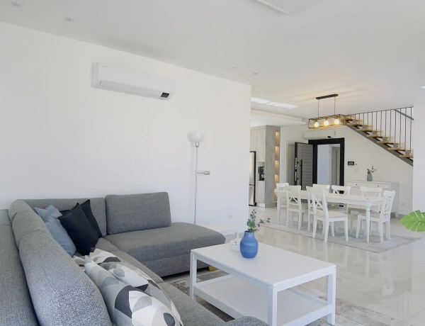 Elegant Duplex Rooftop Apartment – Jabal Al-Lweibdeh