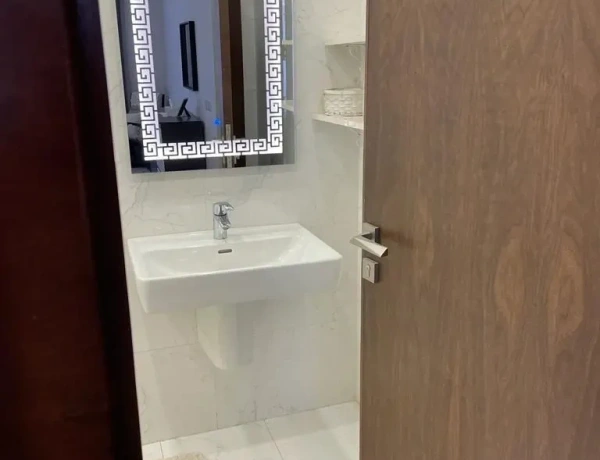 Beautiful Apartment for Rent in the Heart of Sweifieh