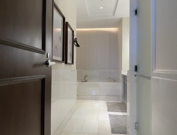 Luxurious One-Bedroom Apartment at The Ritz-Carlton, Amman – 5th Circle