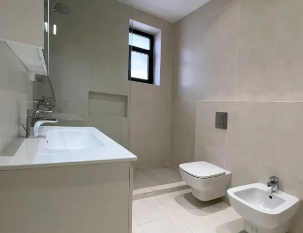 Modern 3-Bedroom Apartment in Abdoun, Amman