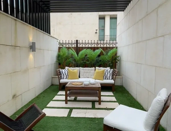 Ground Floor 3 Bedrooms Apartment with Garden in Der Ghbar