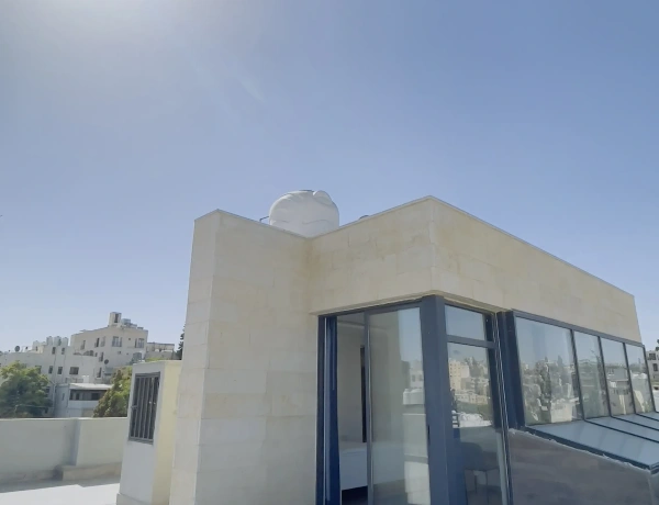 Elegant Duplex Rooftop Apartment – Jabal Al-Lweibdeh