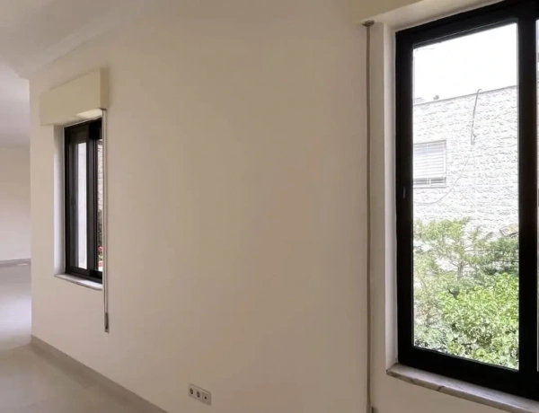 Modern 3-Bedroom Apartment in Abdoun, Amman