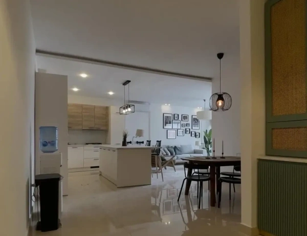 Cozy Apartment for Rent in Jabal Al-Weibdeh