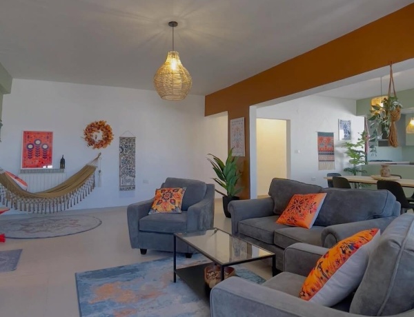 Cozy One-Bedroom Apartment with Balcony Near Rainbow Street | Jabal Amman