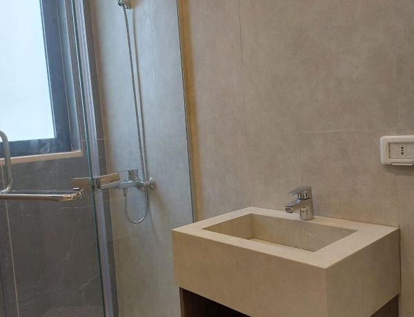 For Sale | New 3-Bedroom Apartment – Um Uthaina