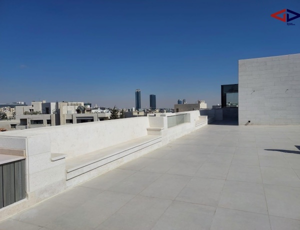 Luxury 3-Bedrooms Duplex Apartment with Roof - 4th Circle,Amman