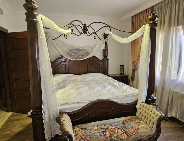 3-Bedrooms Apartment - 4th Circle