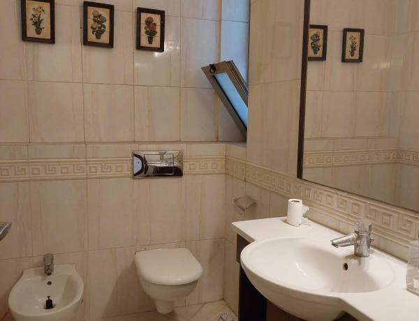 4-Bedrooms Apartment with Garden - 4th Circle,Amman