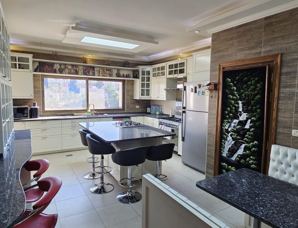 3-Bedrooms Apartment - 4th Circle