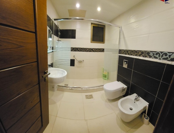 3-Bedrooms Apartment - 4th Circle