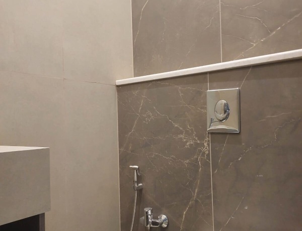 For Sale | New 3-Bedroom Apartment – Um Uthaina