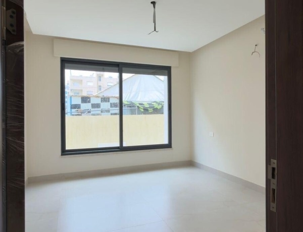 Spacious 4-Bedroom Apartment for Sale in Al Swaifyeh | Prime Location in Amman