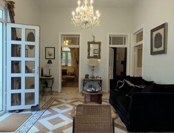 Heritage House for Rent in Jabal Amman | 2 Bedroom Historic Home Near Rainbow Street