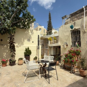 Heritage House for Rent in Jabal Amman | 2 Bedroom Historic Home Near Rainbow Street