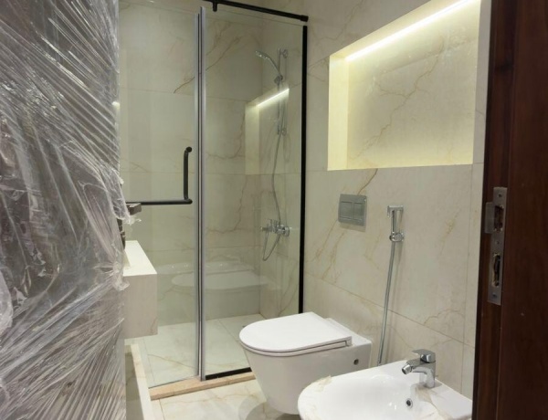 Spacious 4-Bedroom Apartment for Sale in Al Swaifyeh | Prime Location in Amman