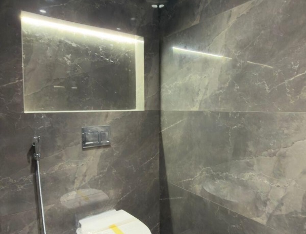 Spacious 4-Bedroom Apartment for Sale in Al Swaifyeh | Prime Location in Amman