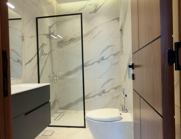 Modern 2-Bedroom Apartment for Rent – 140 sqm with 3 Bathrooms | Spacious & Stylish Living