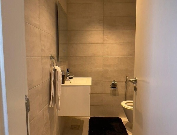 Luxury 1-Bedroom Apartment for Rent in Damac – 100 sqm, 2 Bathrooms