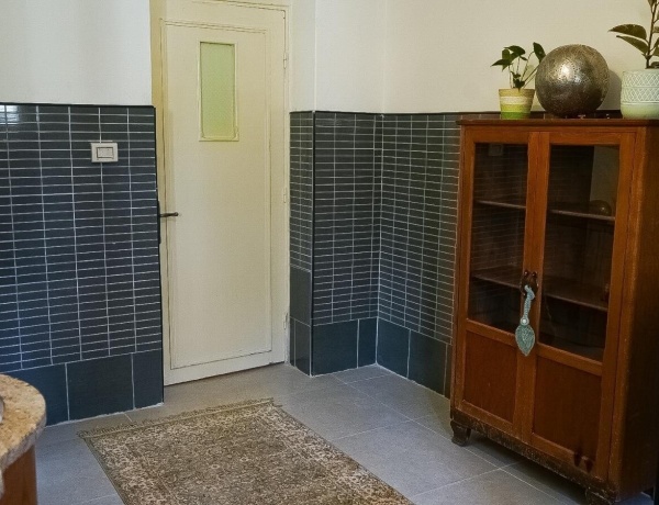 Luxurious 2-Bedroom Apartment with Garden | Modern & Elegant Living