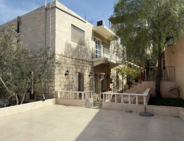 Unique Heritage Apartment in a Historic House | 3 Bedrooms