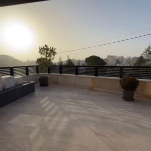 Luxury Ground-Floor Apartment for Sale with Panoramic Views – Airport Road, Amman