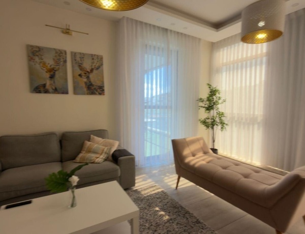 Distinctive 3-Bedroom Apartment for Rent | 170 sqm with Balcony & Central Heating – Sixth Floor