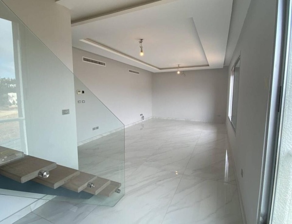 Spacious Roof Apartment for Rent in Amman – Private Rooftop Terrace & Panoramic Views