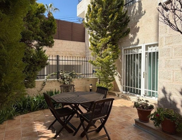 Luxury 3 Bedroom Apartment with Private Garden for Rent in Abdoun | 250 sqm