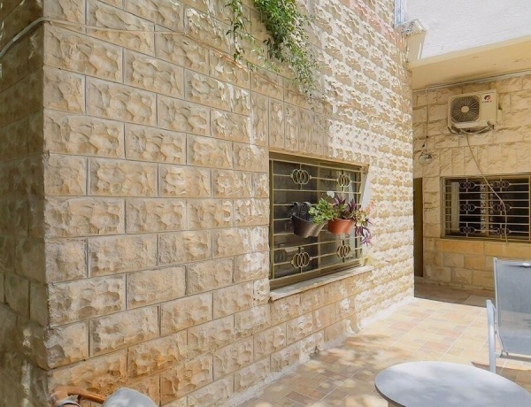 Stylish Apartment for Rent with Private Terrace – Modern Living & All-Inclusive Services