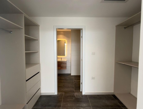 Luxury Duplex Rooftop Apartment for Rent in Jabal Al-Weibdeh – 3 Master Bedrooms, 190 sqm