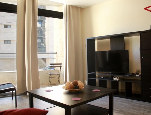 Modern 2-Bedroom Apartment for Rent in Al Luweibdeh | 100 sqm, Fully Equipped