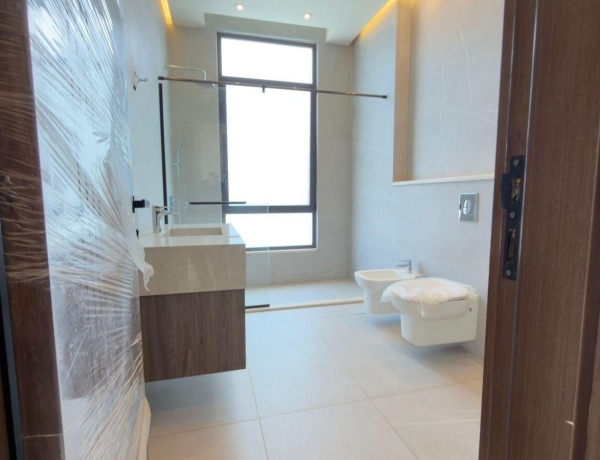 Luxury 5-Bedroom Villa with Pool & Rooftop in Abdoun, Amman