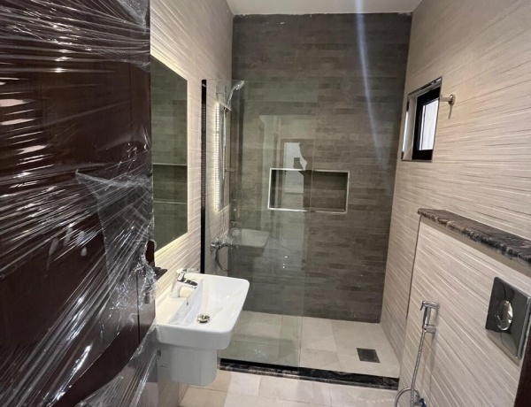 Luxury Renovated Villa for Sale Near US Embassy | 5 Bedrooms | 400 sqm