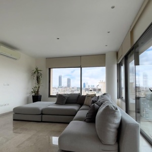 Spacious 4-Bedroom Rooftop Apartment with Huge Terrace in 4th Circle, Amman