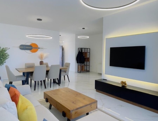 Apartment for Rent in Fourth Circle | 3 Bedroom Apartment 135 sqm with Balcony