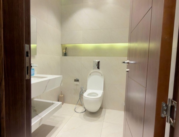 Rooftop Apartment for Rent in Deir Ghbar | 2 Bedrooms | 110 sqm | Amman