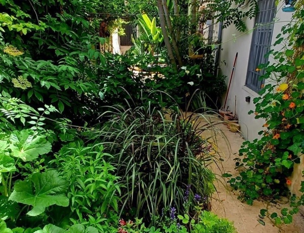 1 Bedroom Apartment for Rent in Rainbow Street, Amman | 100 sqm Modern Apartment