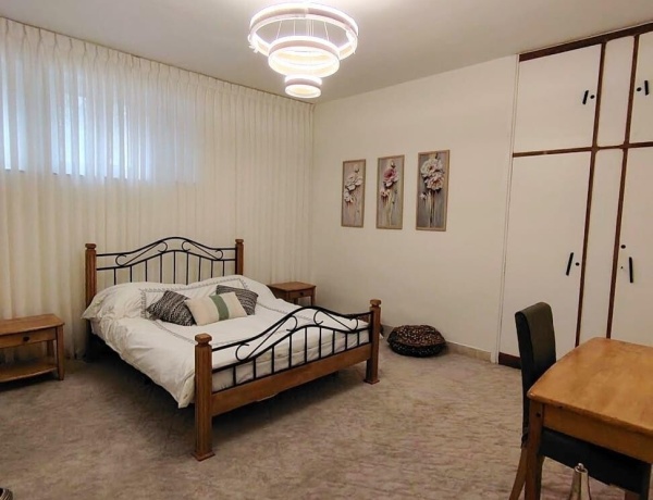 Luxurious 2-Bedroom Apartment with Garden | Modern & Elegant Living