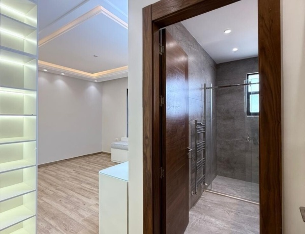 Spacious 4 Bedroom Apartment for Rent in Abdoun | 225 sqm | Maid’s Room
