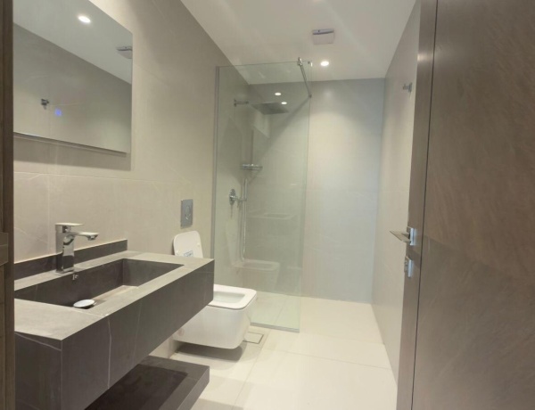 Luxury Apartment for Rent in Abdoun – 250 sqm, 4 Bedrooms with Terrace