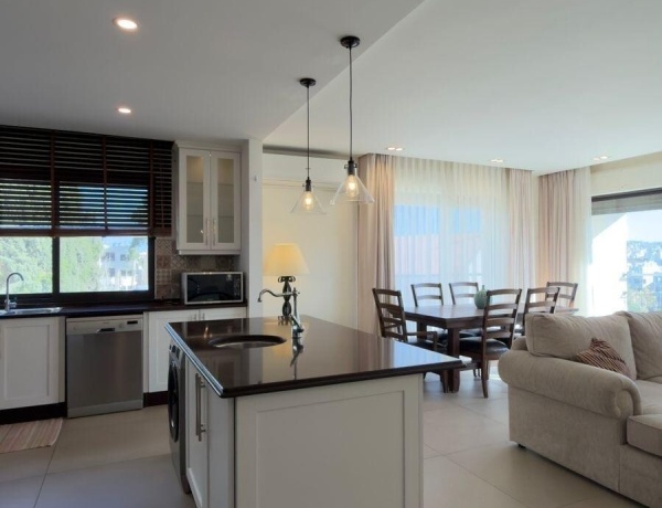 Luxury Apartment for Rent in Jabal Al Weibdeh – 140 sqm, 3 Bedrooms, Third Floor