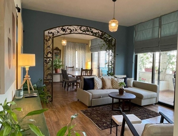 Rooftop Apartment for Rent in Al-Lweibdeh – 2 Bedrooms, 2 Bathrooms, 130 m²