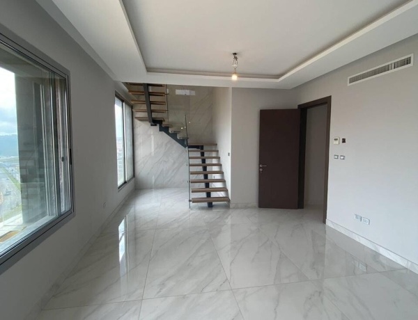 Spacious Roof Apartment for Rent in Amman – Private Rooftop Terrace & Panoramic Views