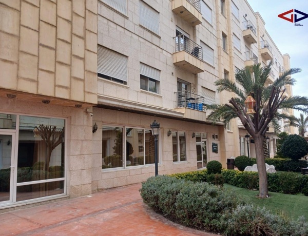 Spacious 3-Bedroom Apartment for Rent with Shared Garden | Quiet Residential Area