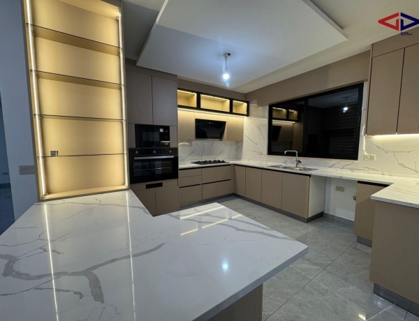 Second-Floor Apartment for Rent in Um Uthaina | 3 Bedrooms | 170 sqm